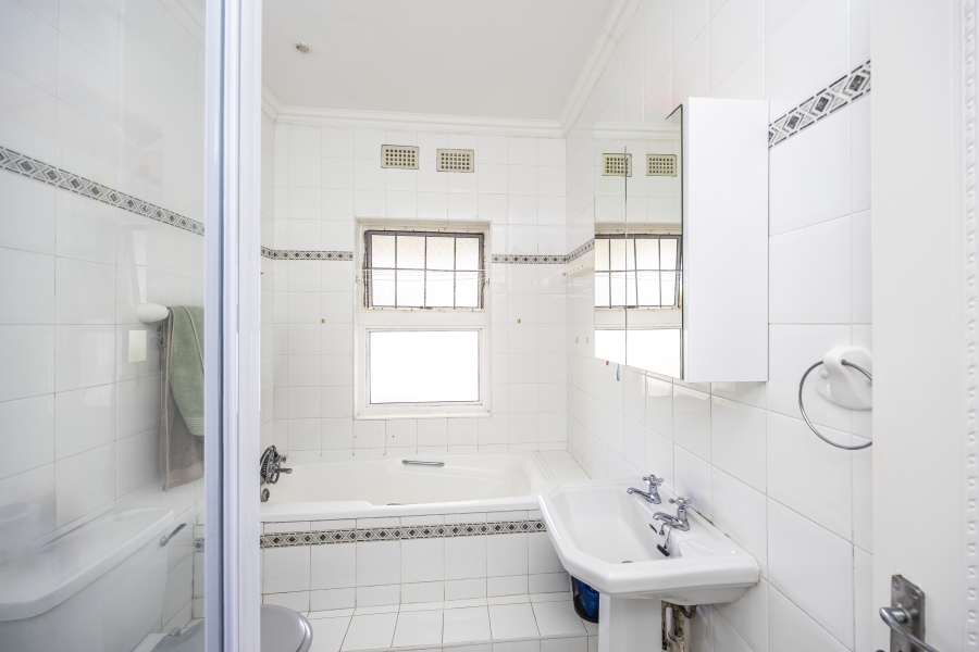 4 Bedroom Property for Sale in Gonubie Eastern Cape